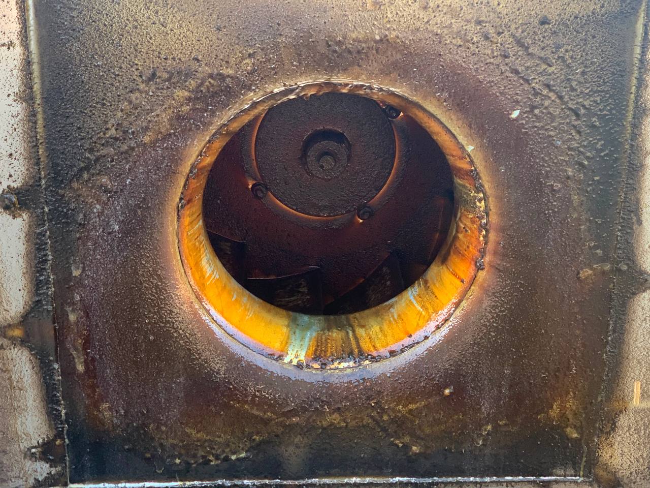 Exhaust Fan before cleaning